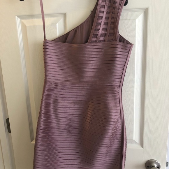 Mauve One Shoulder Banded BCBGMaxAzria Dress - Picture 3 of 4